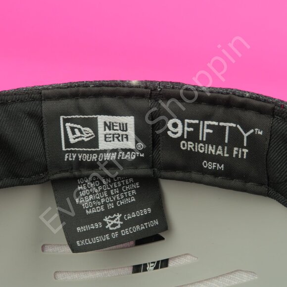 New Era Atlanta Braves Star Wars Death Star 9Fifty Snapback Hat in Black / Gold - Picture 6 of 9